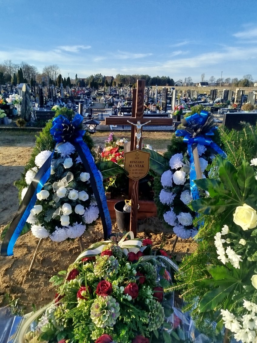 Grób Ryszard Maniak