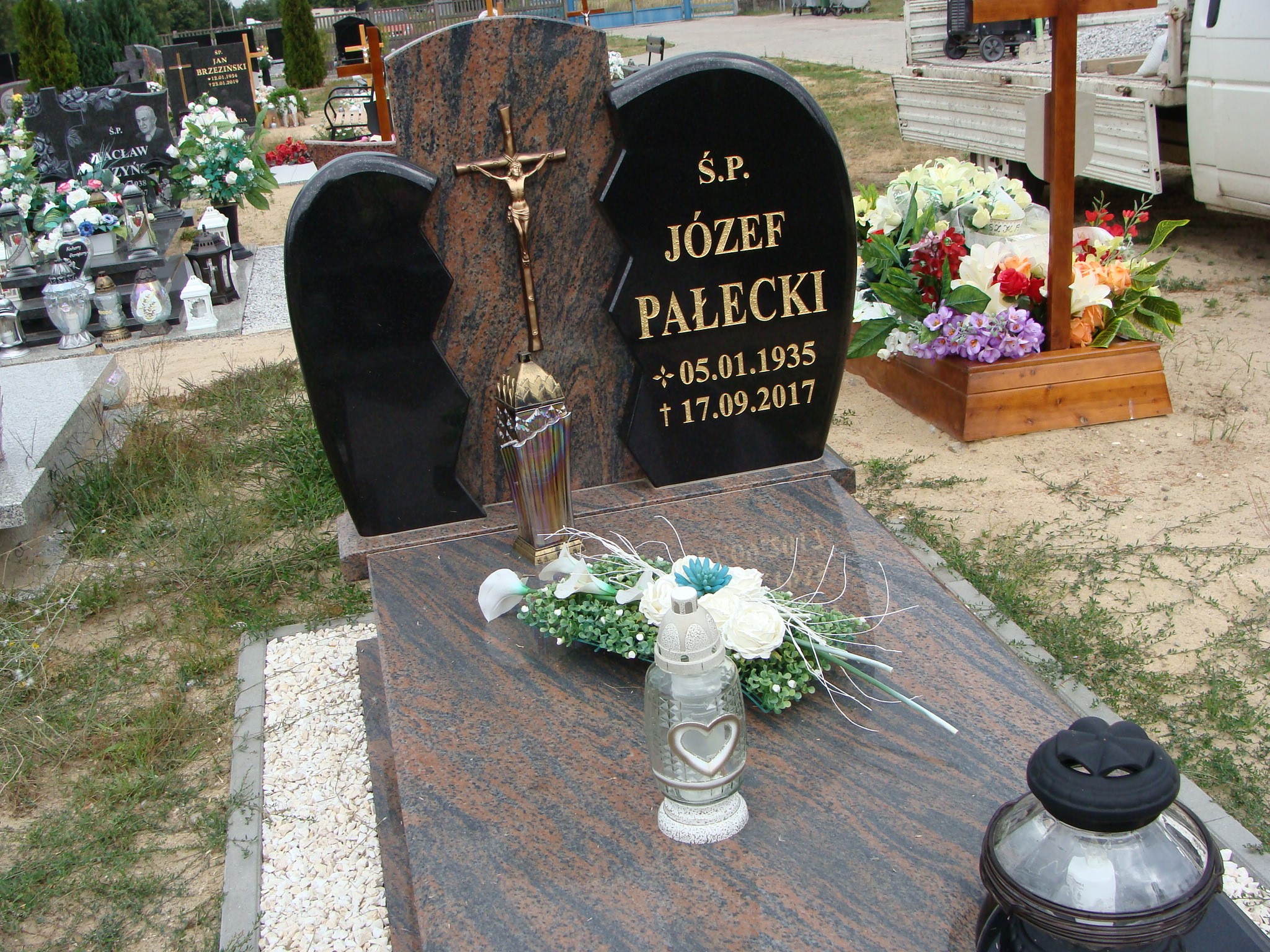Grób Józef Pałecki