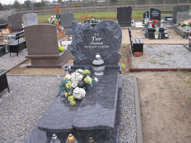 Grób Włodzimierz Tur